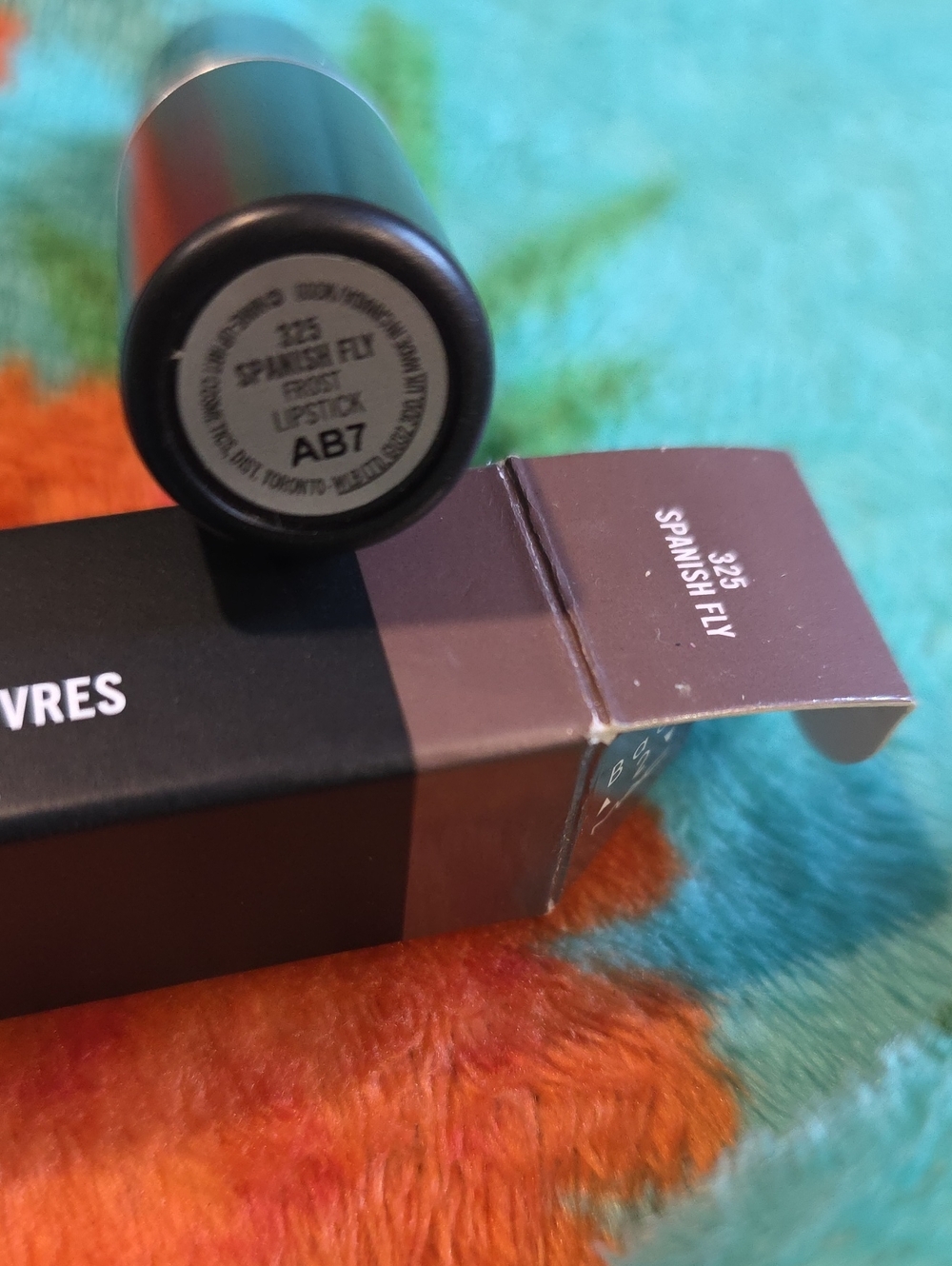 Mac Spanish Fly 325 Frost Lipstick - Picture 2 of 2
